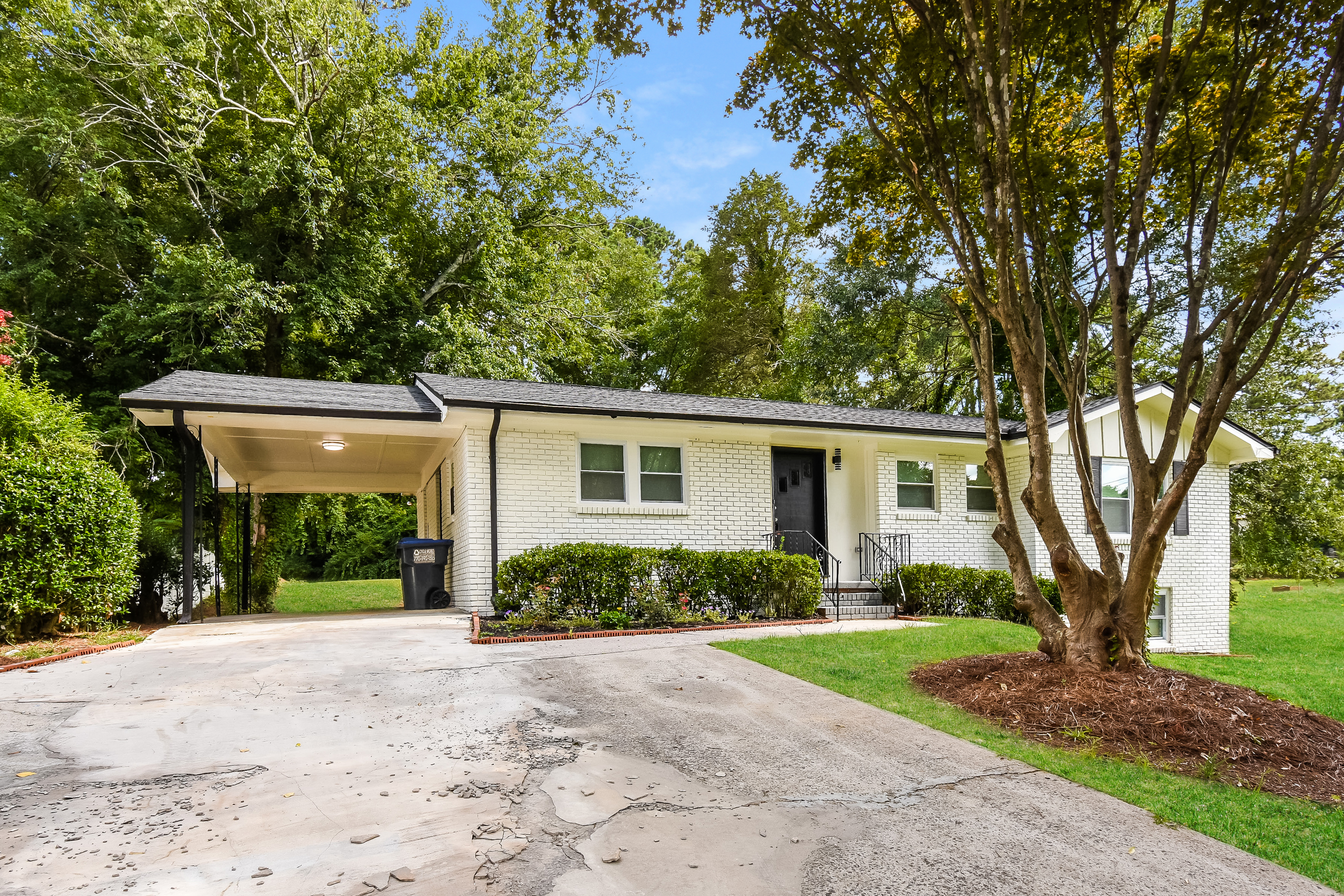 983 OVERBROOK CIR Marietta, GA 30062